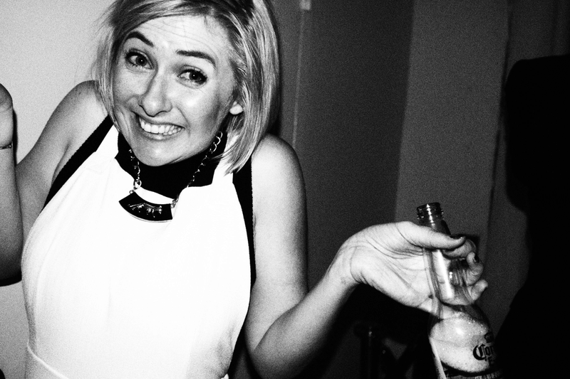 Illustration for article titled GAWKER : A HOLIDAY PARTY (MY PHOTOS)